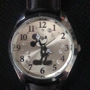 Mickey Mouse unisex watch with crystal drops